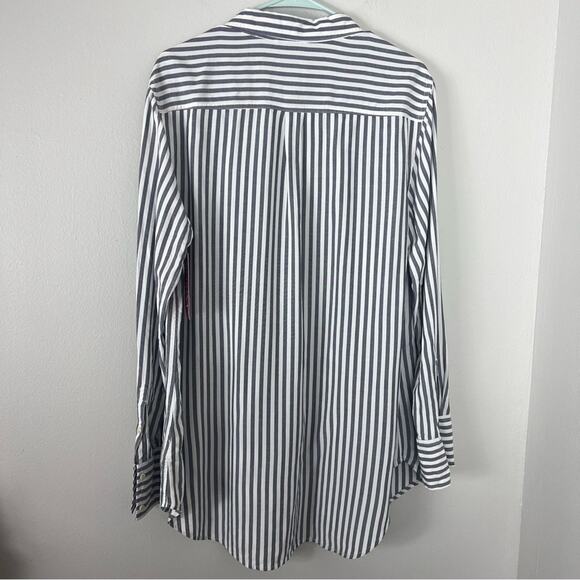NWT Striped Button Down Shirt Blouse Long Sleeve Merona - Picture 4 of 5